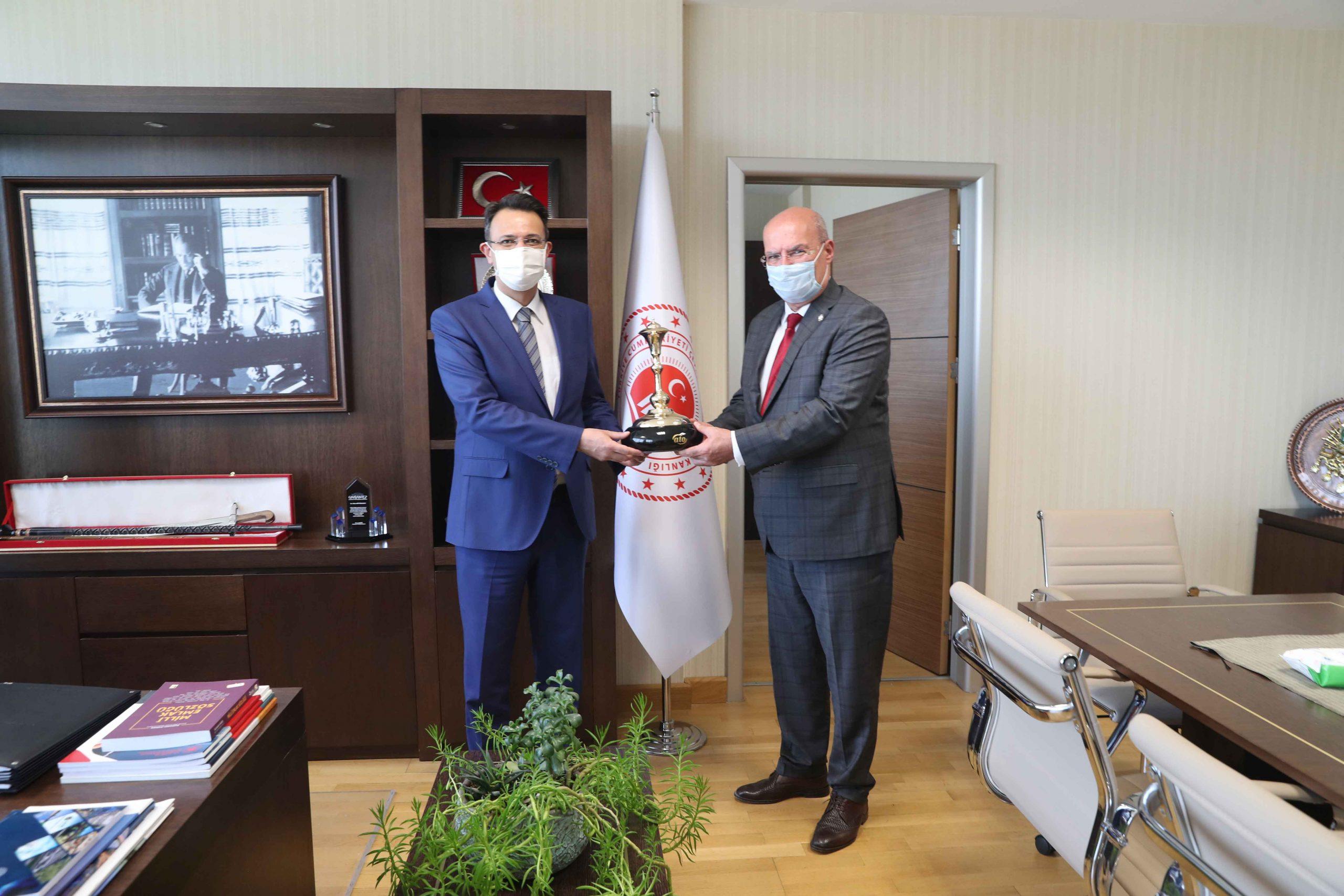 ATO, Üniversitelerdeki Kantin İşletmecilerinin Sorunlarına Çözüm Aramaya Devam Ediyor