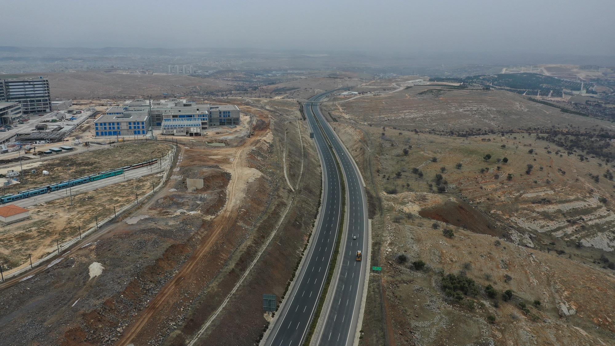 Büyükşehir, Şehir Hastanesi’ne Ulaşımı Köprülü Kavşakla Sağlayacak
