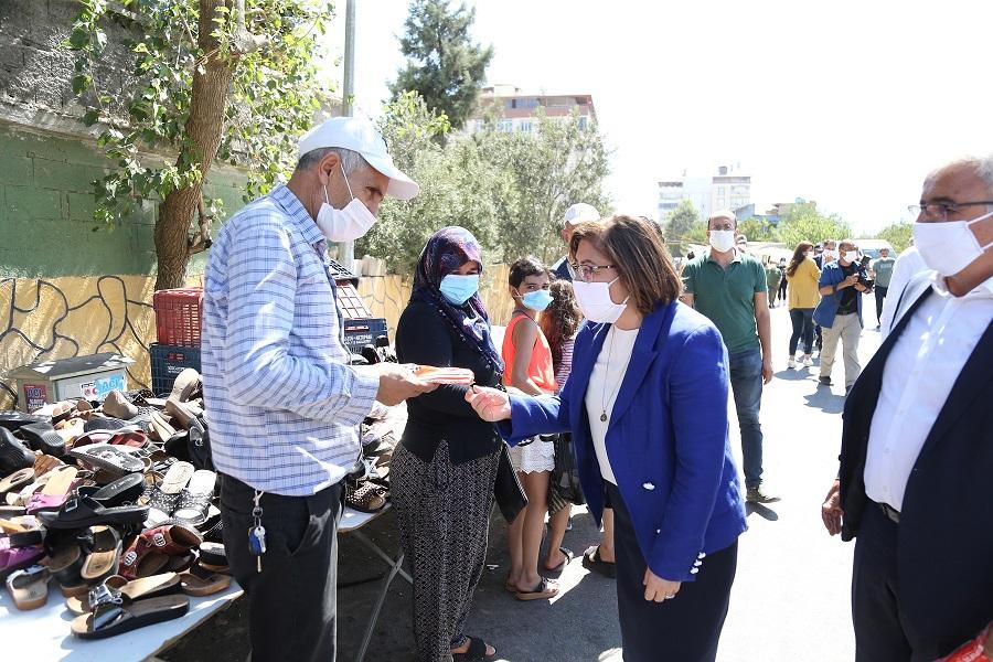 Sosyal Mesafe Uyarısı