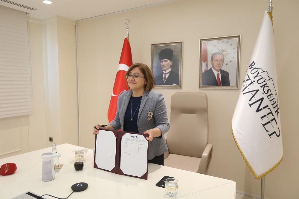 Büyükşehir, Akıllı Şehirler Projesi Kapsamında 1 Milyon Dolar Hibe Aldı!