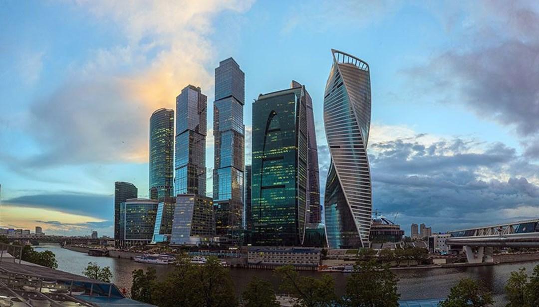 Rus ekonomisi ikinci çeyrekte yüzde 8,5 küçüldü