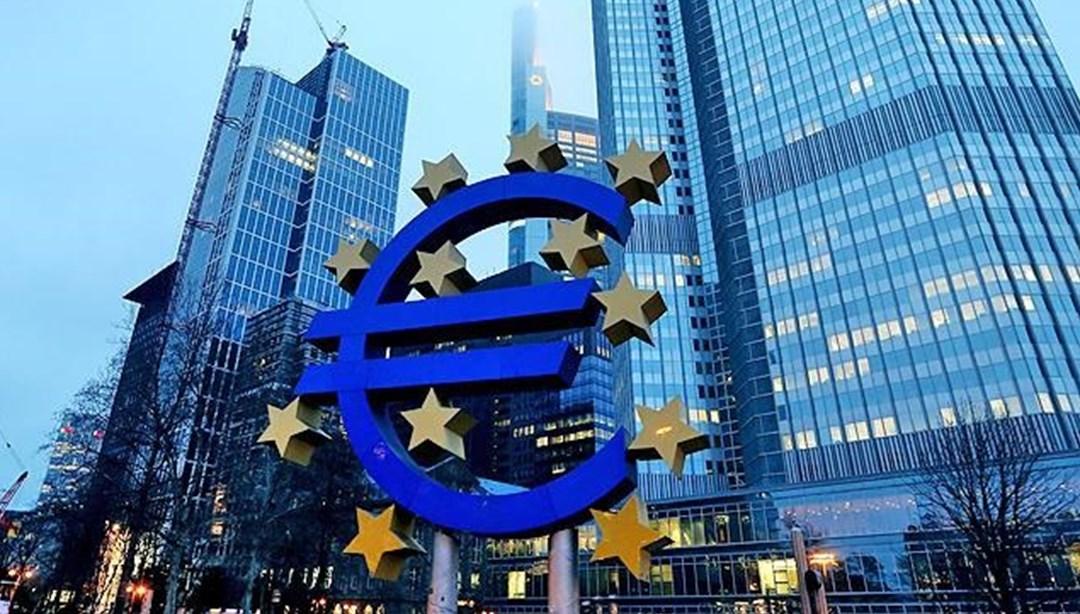 Euro Bölgesi enflasyonu 4 yıl sonra ilk kez negatife döndü
