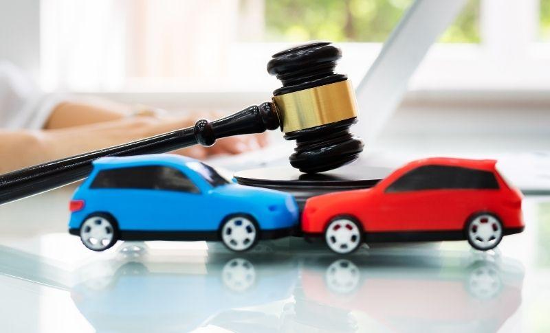 Trafik Kazasında Kusurlu Taraf Tazminat Alabilir Mi?