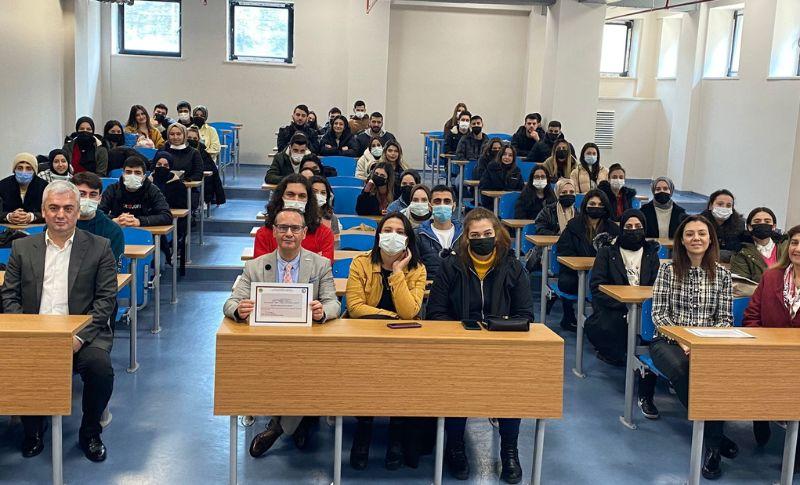 Aegon Türkiye’nin Üniversite Buluşmaları Devam Ediyor