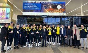 Egemen Bağış Fenerbahçe Kadın Basketbol Takımını Yalnız Bırakmadı