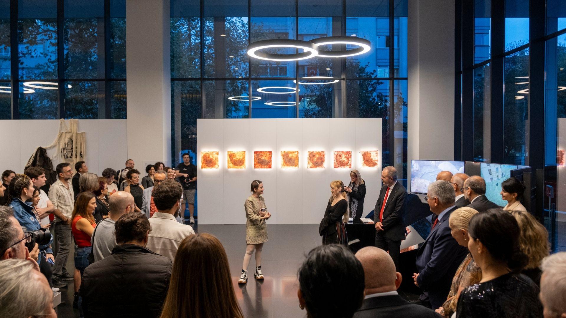 Quick Art Space İlk Sergisi “Yapıntı Doğa” ile Sezonu Açtı