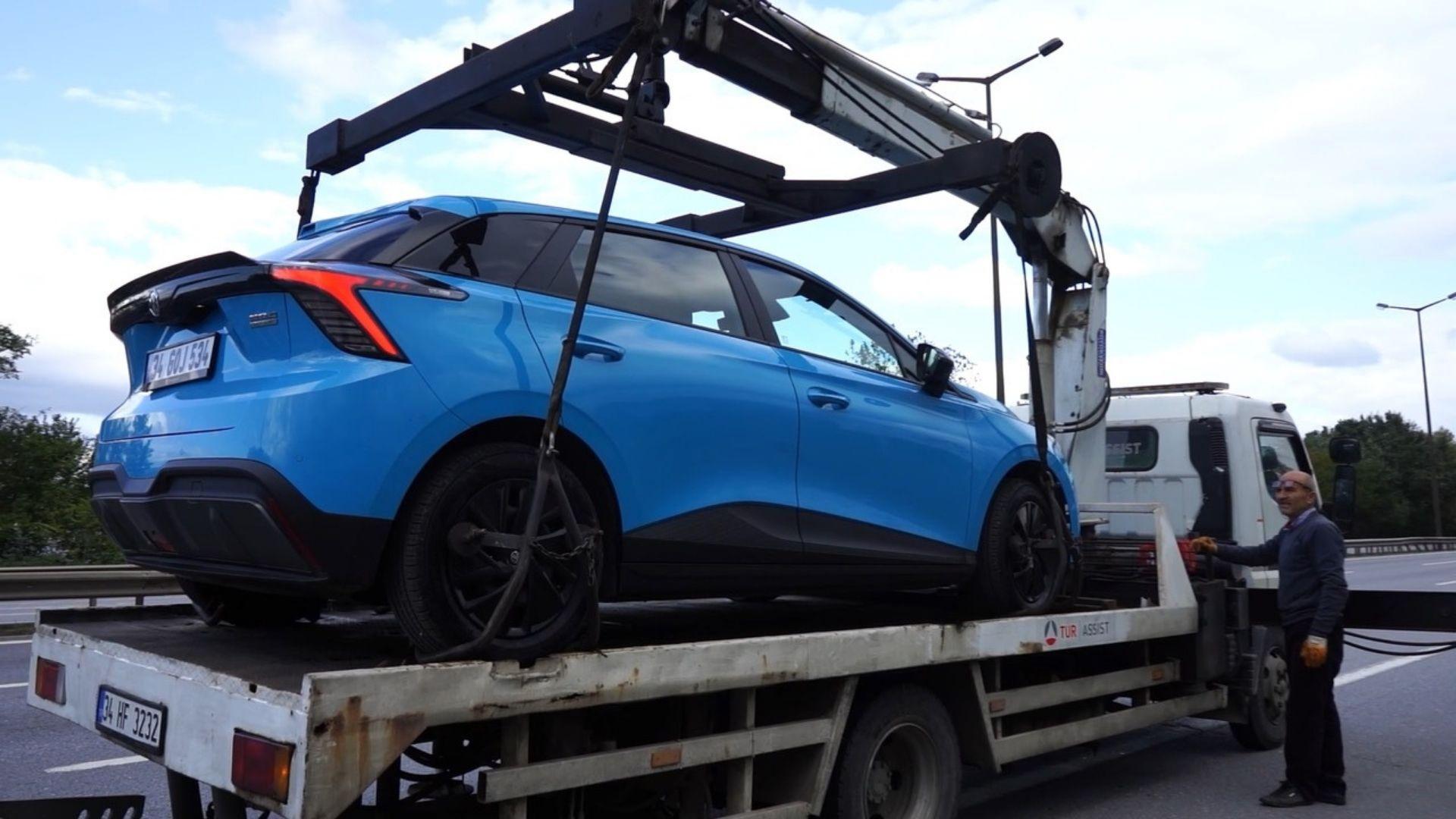 240 Kişilik Ekiple Elektrikli Araçların Yardımına Koşuyor