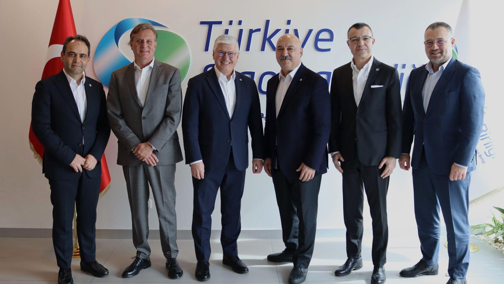 TSB Başkanı Uğur Gülen: “2023’te ‘Kusursuz Fırtına’ Yönettik; 2024’ten Umutluyuz”
