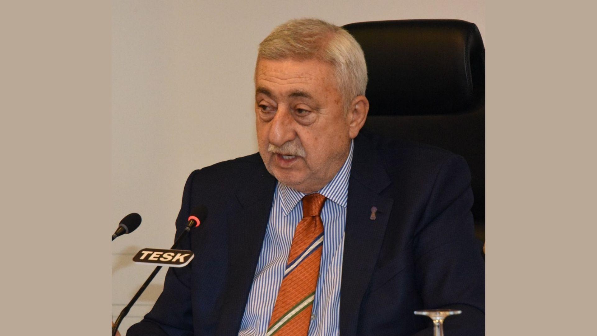 Bendevi Palandöken, “Çocuklar Geleceğimizin ve İstikbalimizin Teminatı”