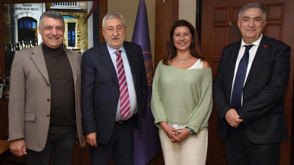  Bendevi Palandöken, “DMW, Türkiye İle Avrupa Arasında Köprü Görevi Yapıyor”