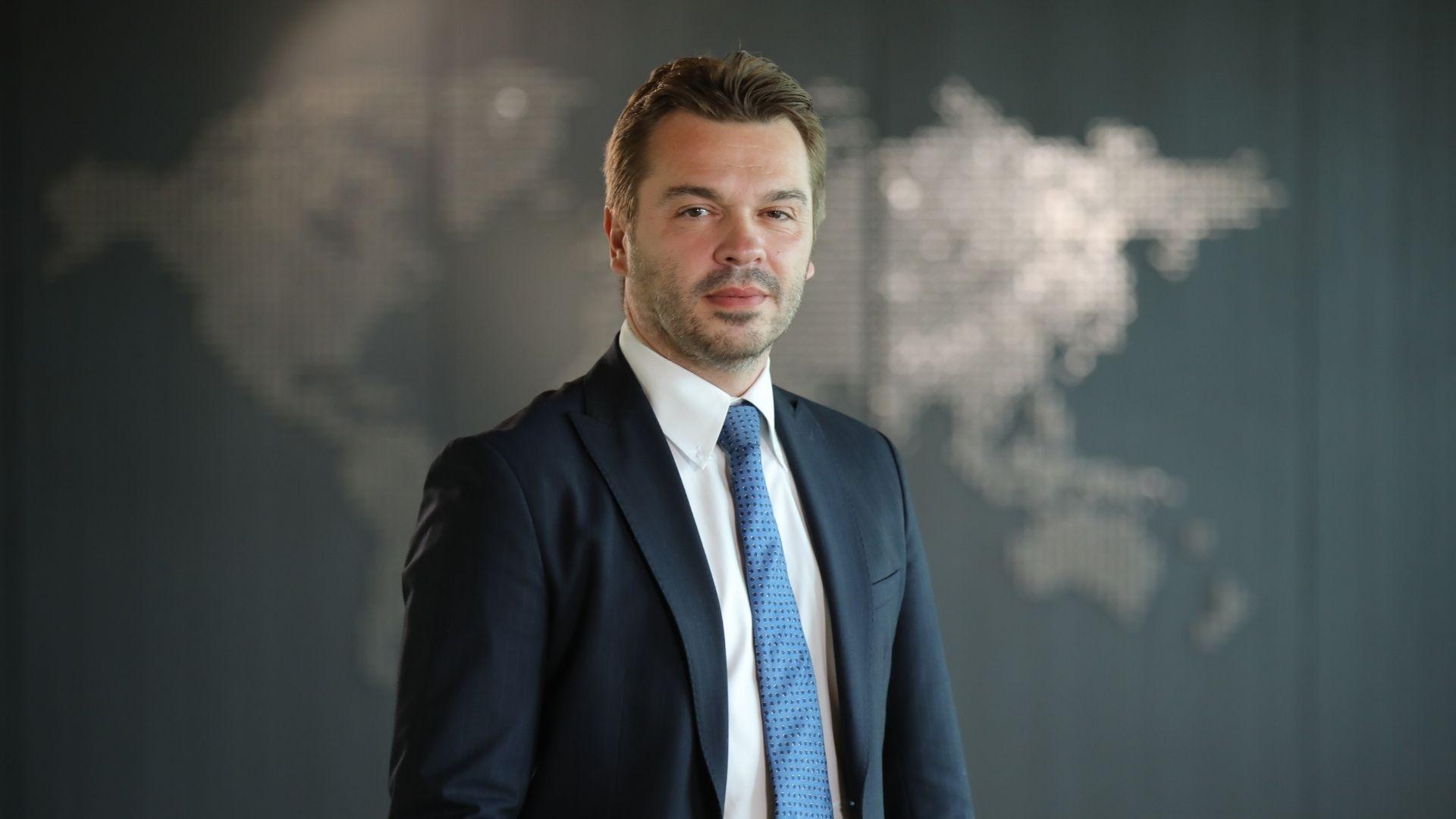 Sağlık Sektörü Liderleri, Kuruluşlarını Yapay Zekâ İle Dönüştürmek Ve Gelecekte Değer Sağlayabilmek İçin Doğru Stratejiler Belirlemeli