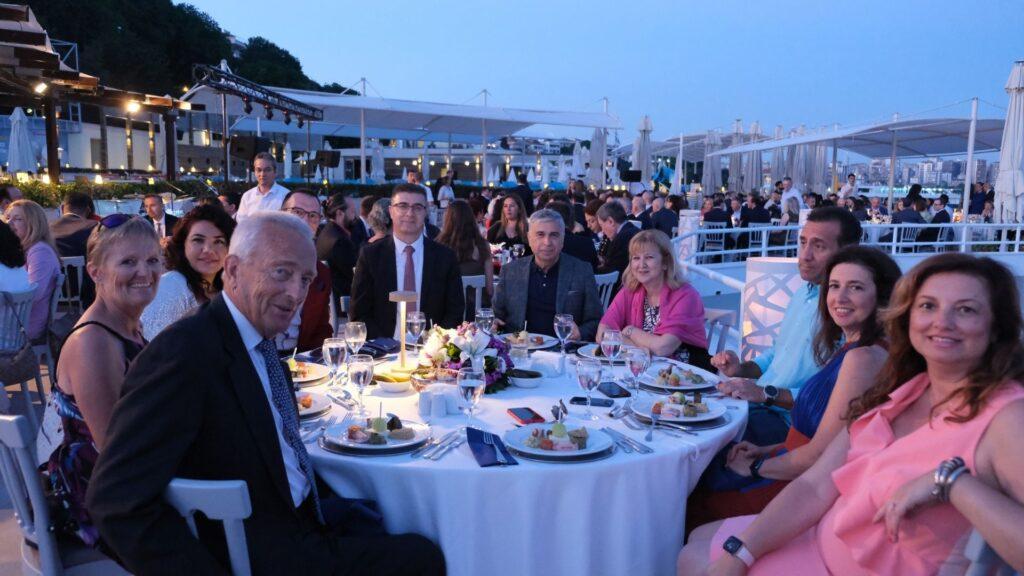 36. Milli Re Uluslararası Sigortacılar Tenis Turnuvası’nın Şampiyonları Belli Oldu