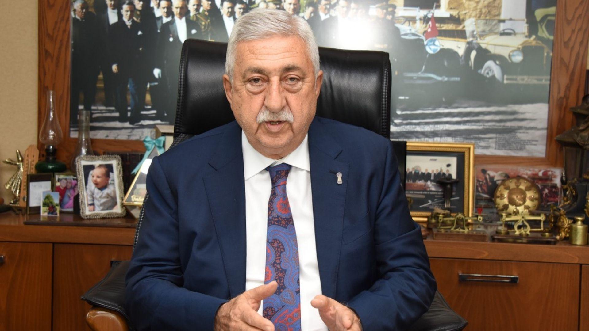 Bendevi Palandöken, “9 Günlük Tatilin Dönüşleri Zehir Olmasın”