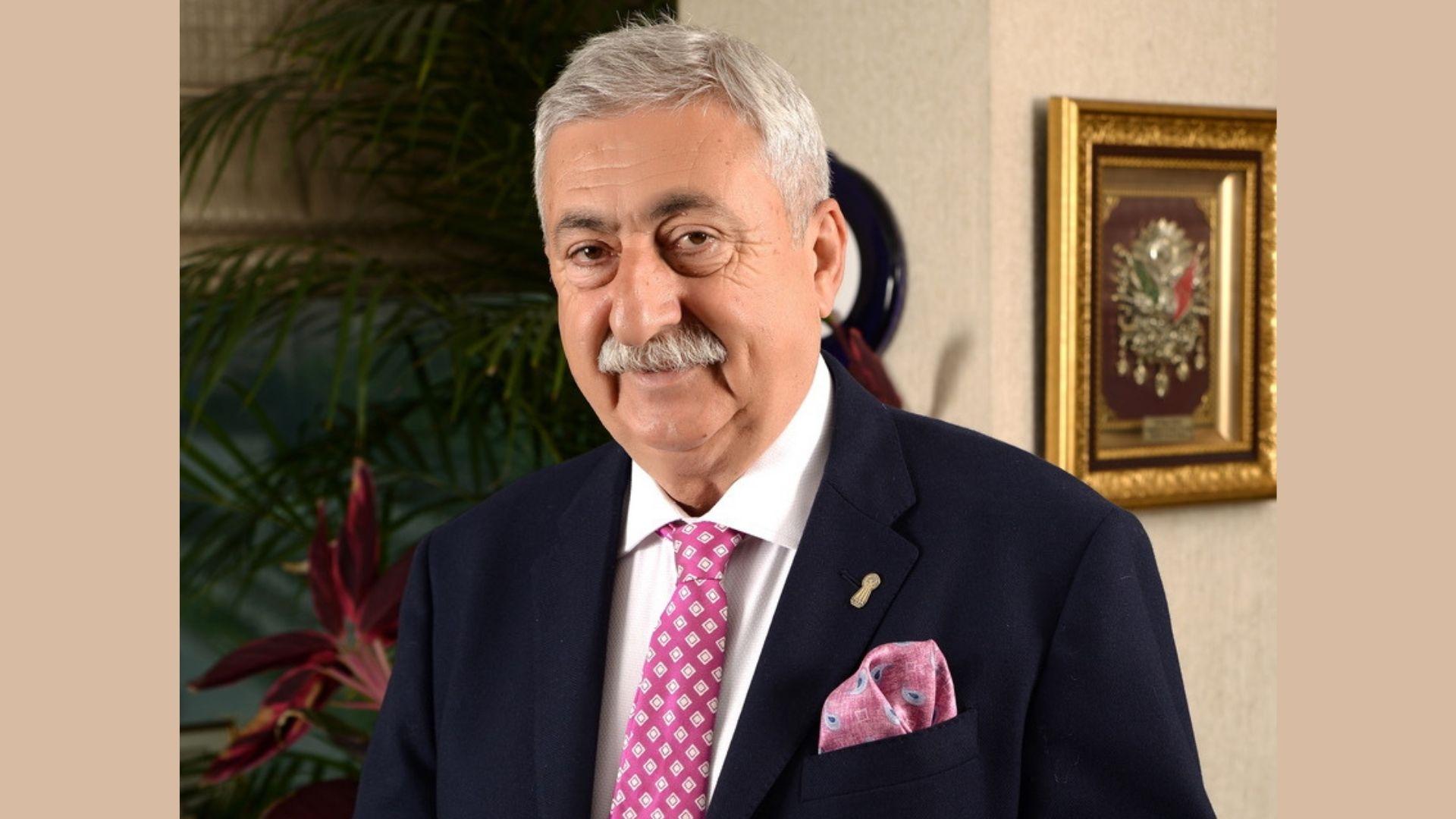Bendevi Palandöken, “Bayramlar Paylaştıkça Anlam Kazanır”