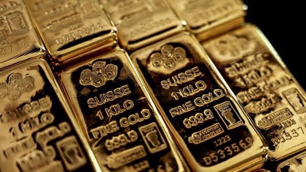 Altın Fiyatlarında Düşüş ve Ekonomik Gelişmeler