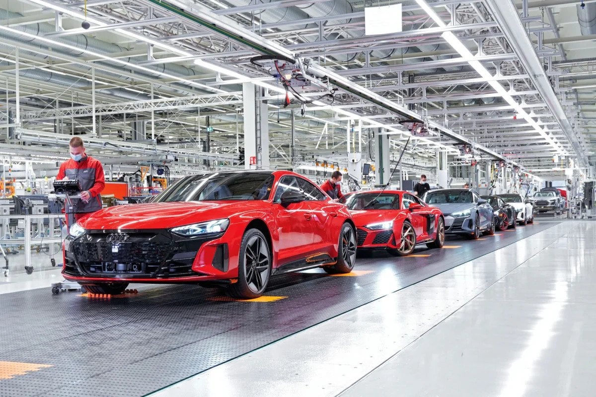 Audi Brüksel Fabrikası'nda İş Bırakma Eylemi