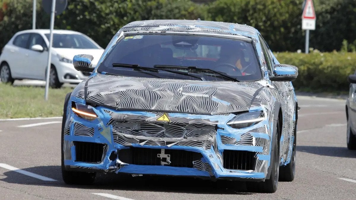 Ferrari'nin Elektrikli Otomobil Stratejisi