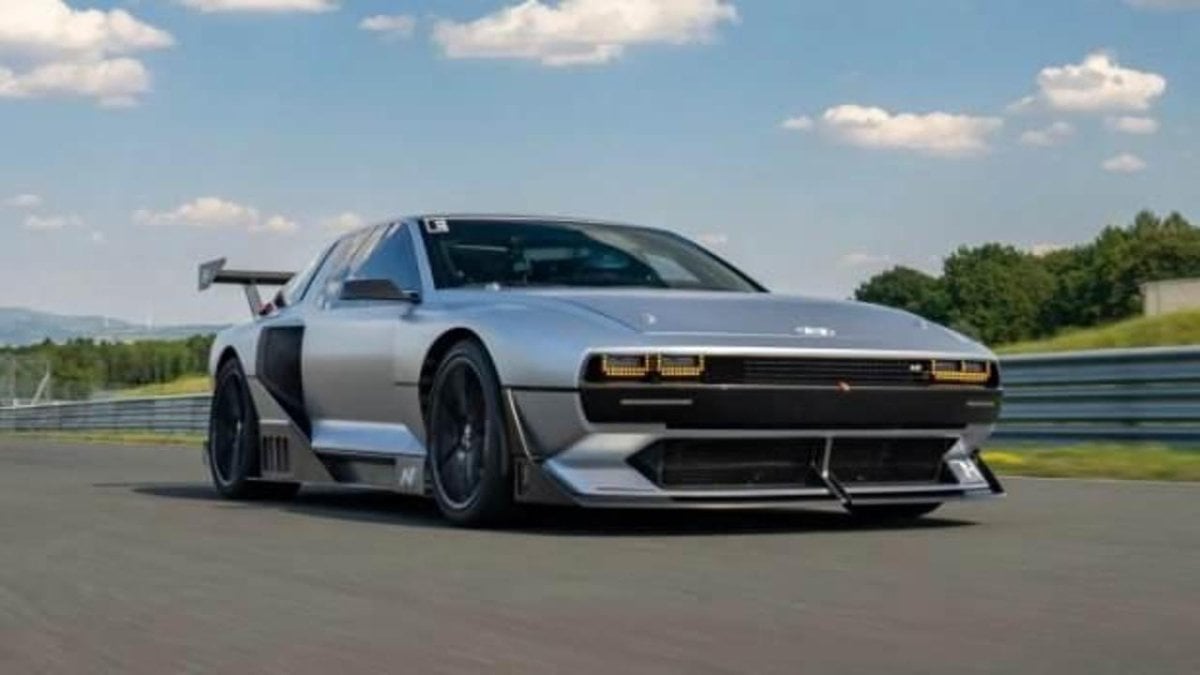 Hyundai N Vision 74: Geleceğin Hidrojen Hibrit Spor Otomobili