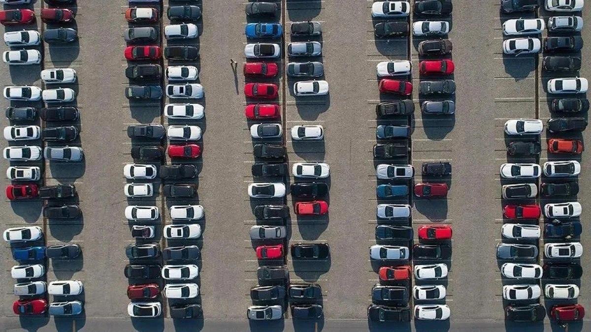 Kanada'dan Çinli Elektrikli Araçlara Gümrük Vergisi