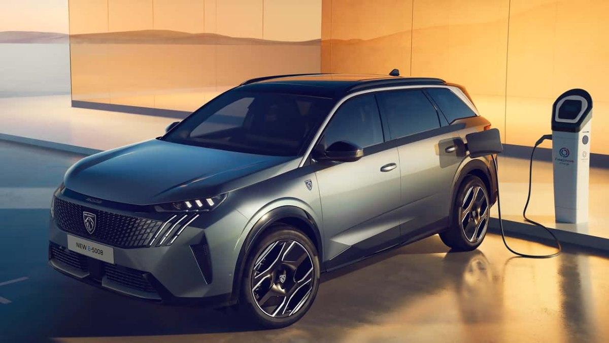 Peugeot E-3008 ve E-5008 Modellerine Menzil Güncellemesi