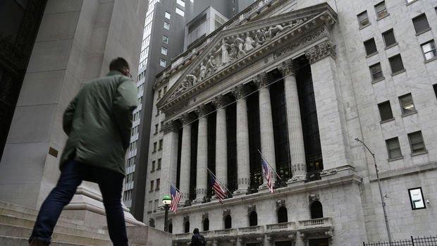 Piyasalarda Enflasyon ve Büyüme Endişeleri