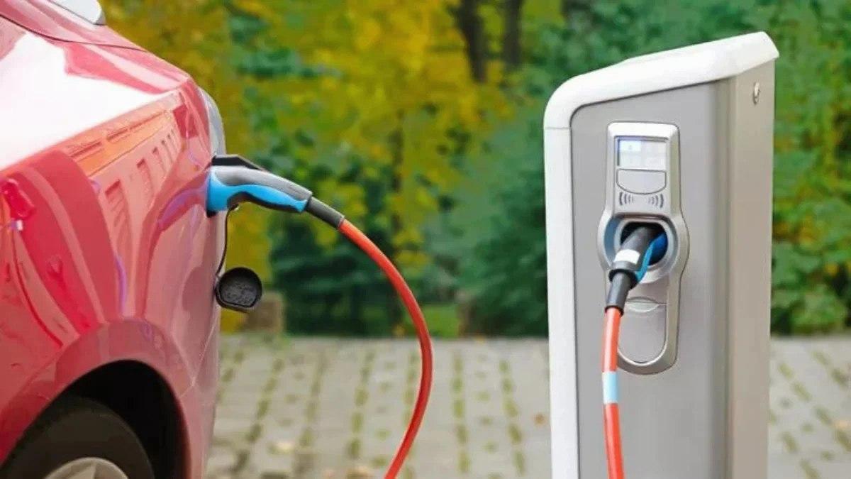 Türkiye'de Elektrikli Araç Şarj İstasyonu Ağı Büyüyor