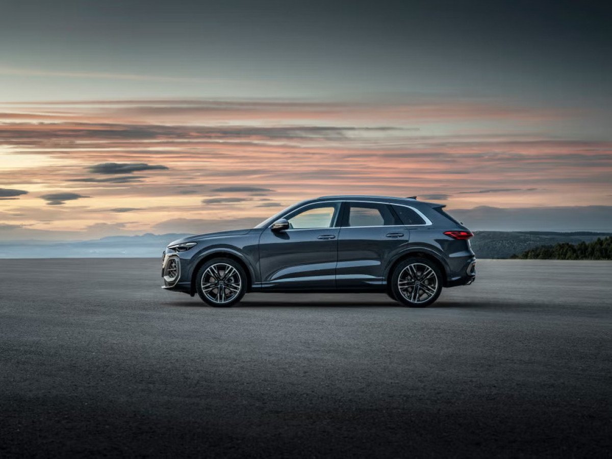 Yeni Audi Q5: Modern Tasarım ve Gelişmiş Teknolojilerle Yenilendi