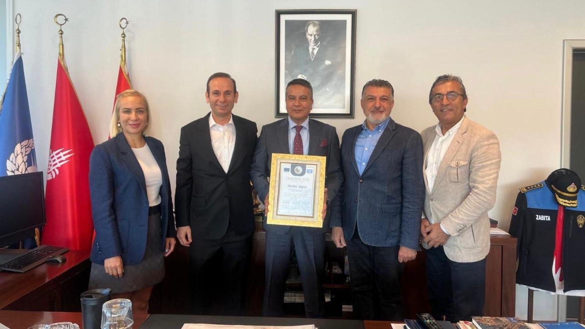 Uluslararası Diplomatlar Birliği’nden İBB Zabıta Dairesi Başkanı’na Ziyaret