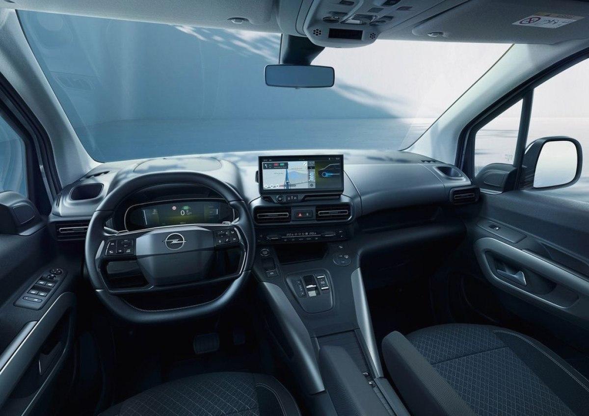 Opel, Yeni Combo Elektrik Modelini Türkiye'de Tanıttı