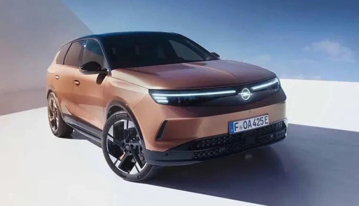 Opel'in Yeni Elektrikli Grandland Modeli: Yenilikçi Tasarım ve Özellikler 1 Opel'in Yeni Elektrikli Grandland Modeli