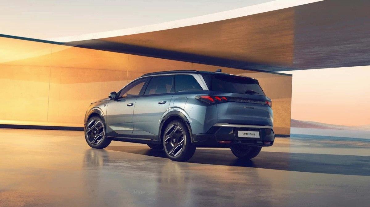 Peugeot Türkiye Yeni 5008 Modelini Tanıttı