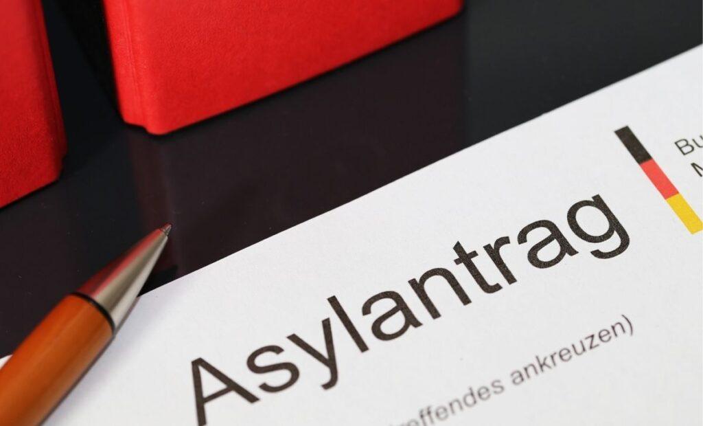 Almanya'ya İltica Başvurusu Nasıl Yapılır? 1 Almanya'ya İltica Başvurusunu Kimler Yapabilir? Şartları Nedir?