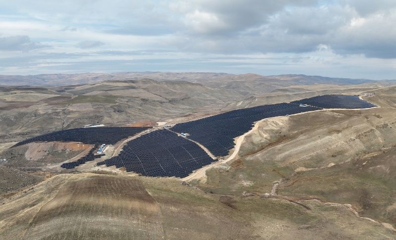 İş Bankası İlk Güneş Enerji Santralini Hayata Geçirdi