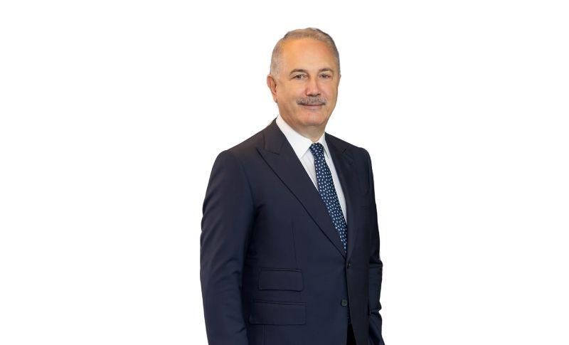 Abdi Serdar Üstünsalih Kimdir?