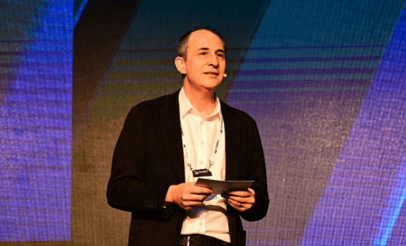 Ali Yalçın Kimdir?