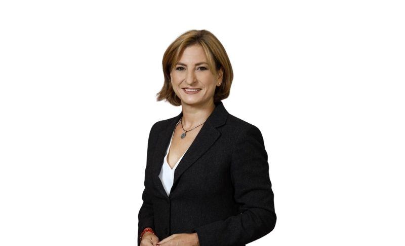 Beril Alakoç Kimdir?