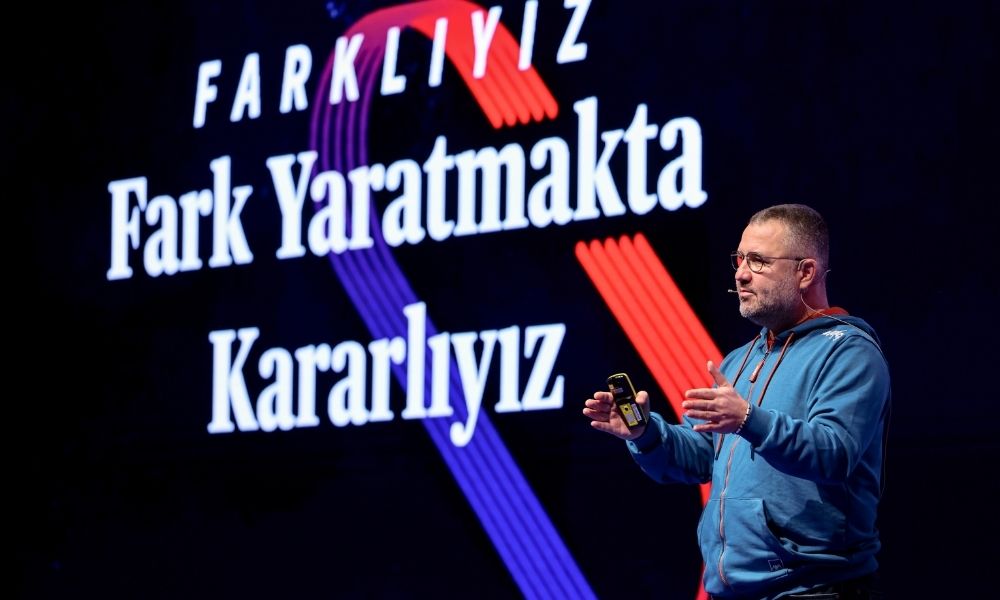 AXA Türkiye, "#axadaş Buluşması 2025” Etkinliğinde Bir Araya Geldi 3 AXA Türkiye, "#axadaş Buluşması 2025” Etkinliğinde Bir Araya Geldi