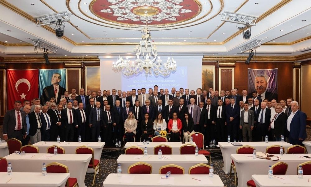 Esnafın Sorunları İzmir’de Masaya Yatırıldı