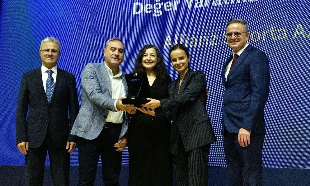 Allianz Türkiye’nin Entegre Raporu Ödüllendirildi