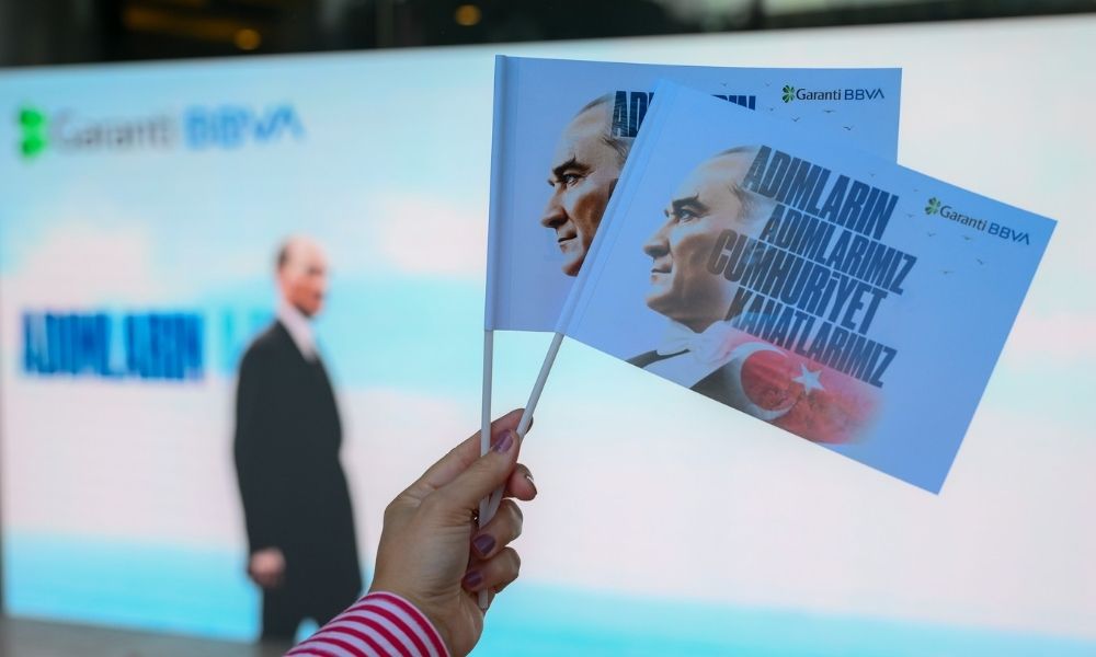 Garanti BBVA Cumhuriyet’in 102. Yılını Kutladı
