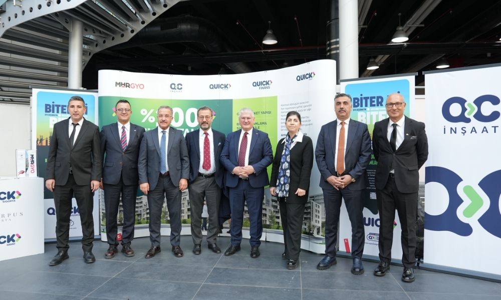 Ahmet Yaşar, "Her Yönüyle Kentsel Dönüşüm" Zirvesinde Konuştu 3 Ahmet Yaşar, "Her Yönüyle Kentsel Dönüşüm" Zirvesinde Konuştu | 18 Ekim 2025