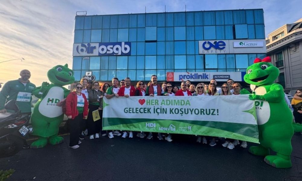 HDI Sigorta, İstanbul Maratonu’nda Lösemili Çocuklar İçin Koştu 3 HDI Sigorta, İstanbul Maratonu’nda Lösemili Çocuklar İçin Koştu | 3 Kasım 2025
