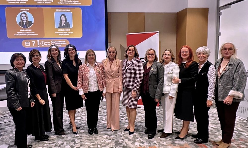 Kadın Liderler İstanbul’da Buluştu