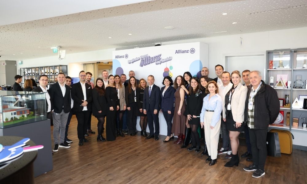 Allianz Tower’da Emeklilik Buluşması