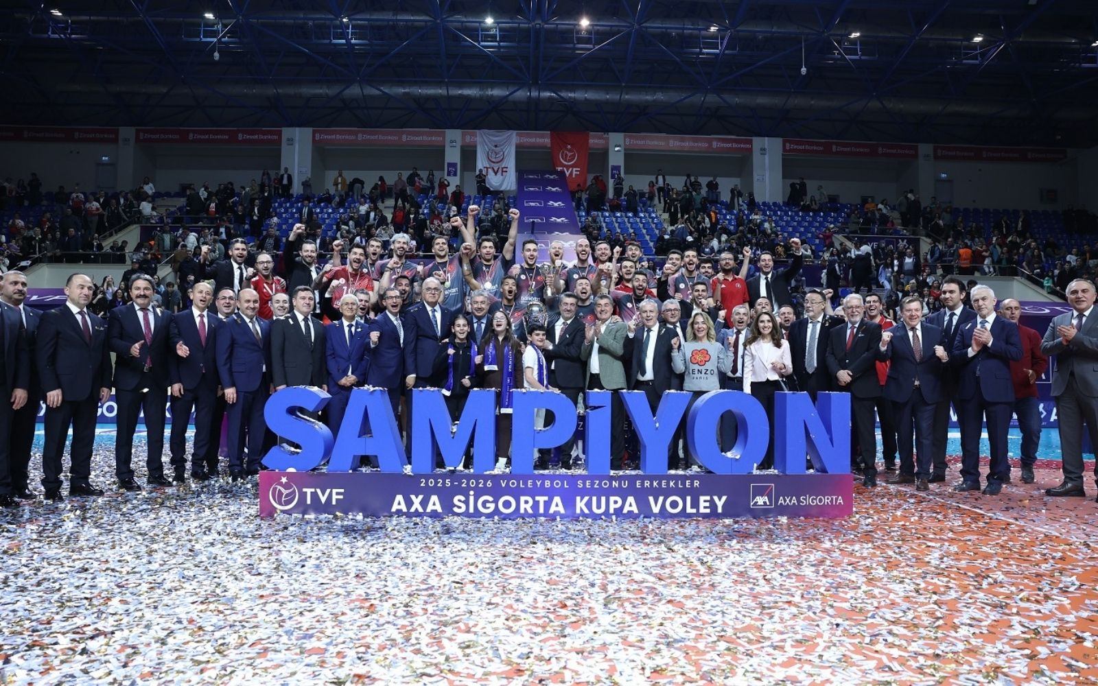 Kupa Voley’de Şampiyon Ziraat Bankkart