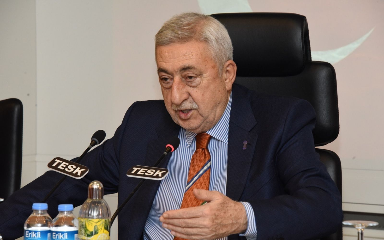 Bendevi Palandöken’den 1 Mayıs Mesajı