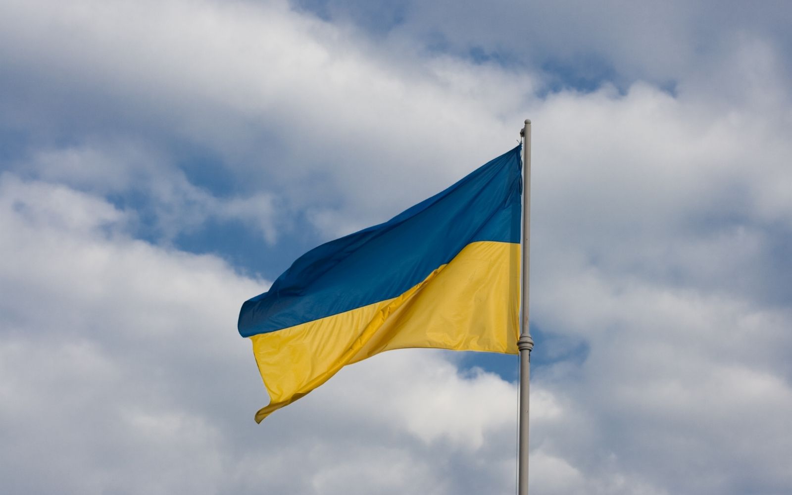 Ukrayna Enerjisinde Yenilenebilir Dönüşüm Mücadelesi