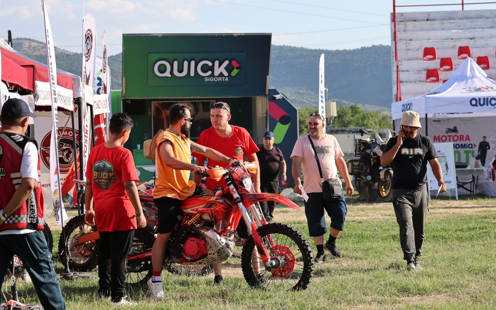 Quick Sigorta Motosiklet Tutkunlarını Bucak’ta Buluşturdu