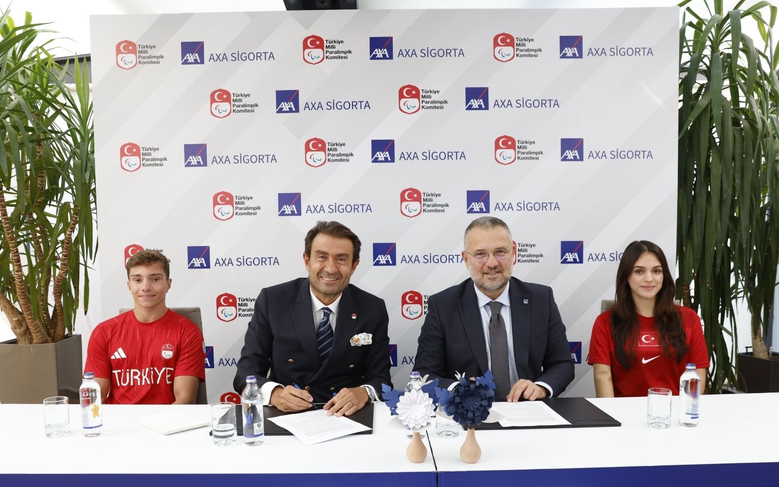 AXA Sigorta’dan Genç Para Sporculara Destek