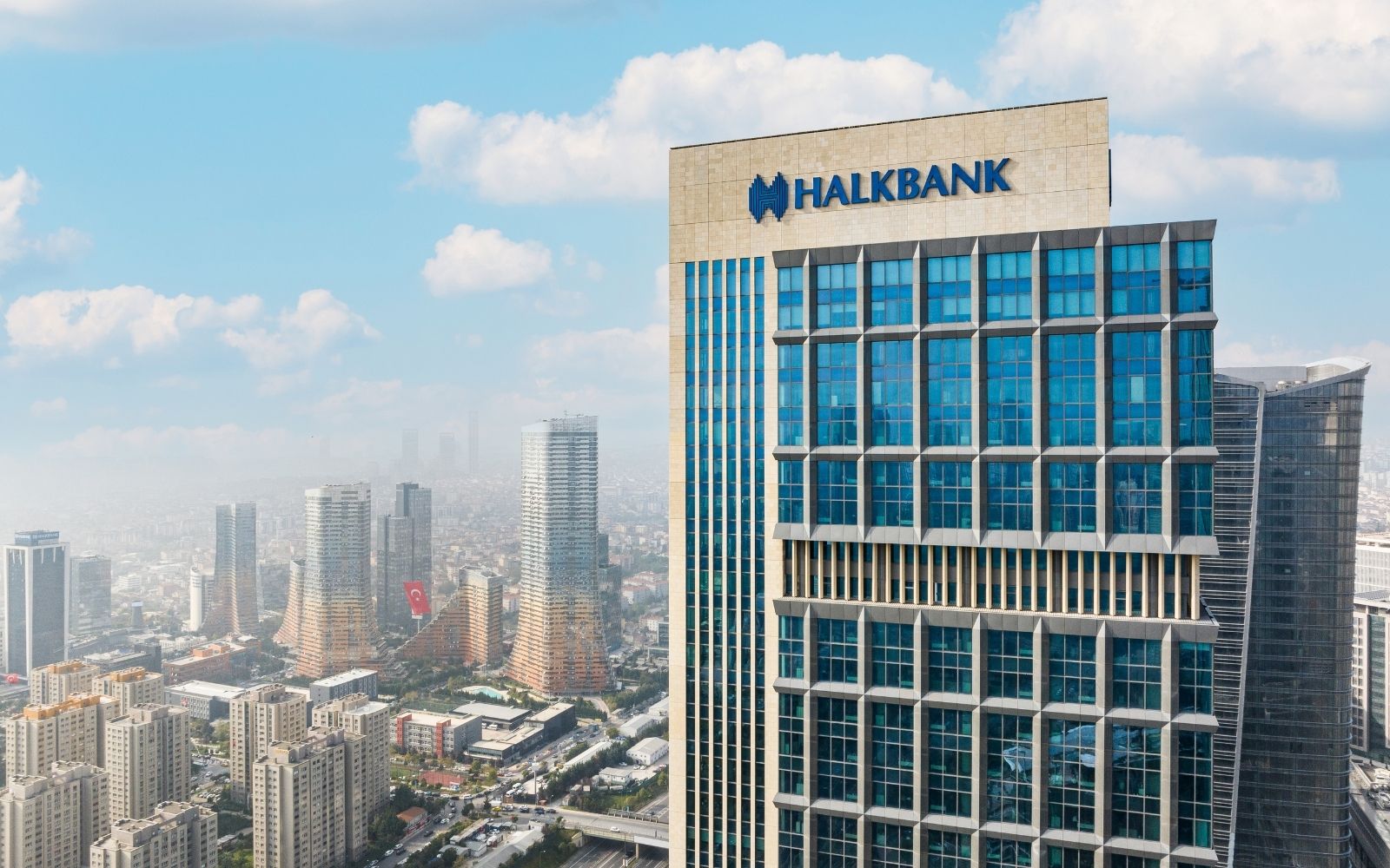 Halkbank’tan Kadın Girişimcilere Özel Kredi